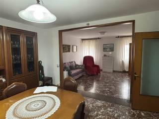 Terratetto unifamiliare 120 m², buono stato, Centro, Fratta Polesine — foto 5 di 50