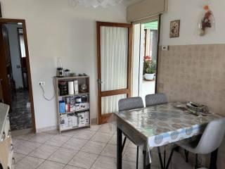 Terratetto unifamiliare 120 m², buono stato, Centro, Fratta Polesine — foto 2 di 50