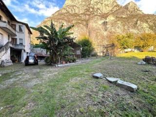 Rustico via Piave  66, Centro, Novate Mezzola — foto 2 di 14