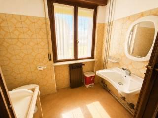 Bilocale via Masolino da Panicale 1, Centro, Tradate — foto 4 di 18