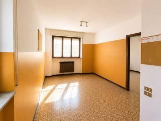 Bilocale via Masolino da Panicale 1, Centro, Tradate — foto 12 di 18