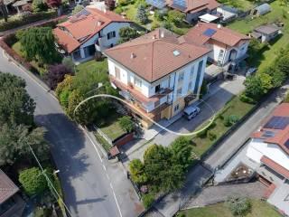 Villa bifamiliare via Monte Carmelo 16, Centro, Appiano Gentile — foto 9 di 72