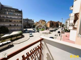 Trilocale buono stato, primo piano, Trani — foto 9 di 11