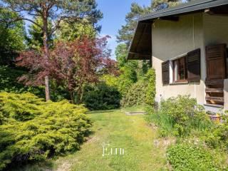 Villa unifamiliare, buono stato, 236 m², Sesto Calende