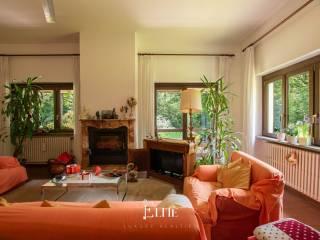 Villa unifamiliare, buono stato, 236 m², Sesto Calende — foto 5 di 41