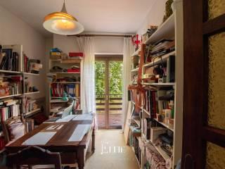 Villa unifamiliare, buono stato, 236 m², Sesto Calende — foto 3 di 41