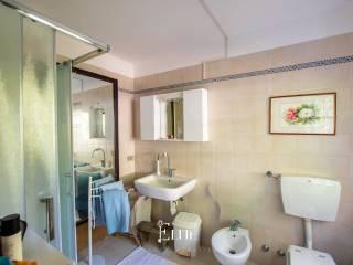 Villa unifamiliare, buono stato, 236 m², Sesto Calende — foto 33 di 41