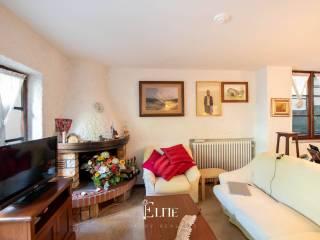 Villa unifamiliare, buono stato, 236 m², Sesto Calende — foto 6 di 41