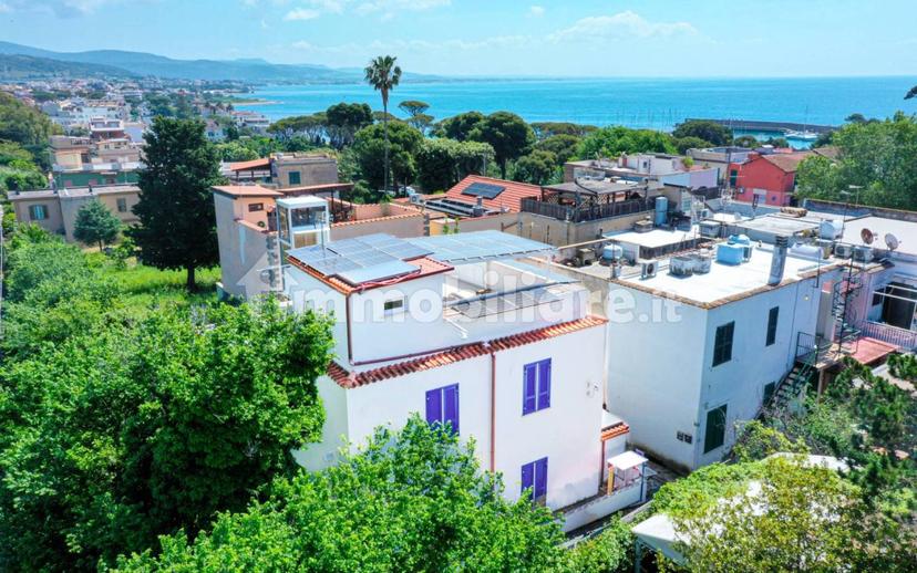 Villa bifamiliare via Ladislao Odescalchi, Centro, Santa Marinella — foto 31 di 70