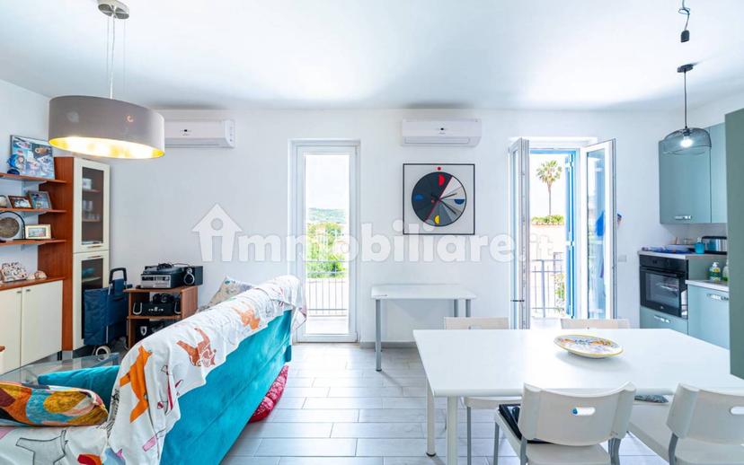 Villa bifamiliare via Ladislao Odescalchi, Centro, Santa Marinella — foto 22 di 70