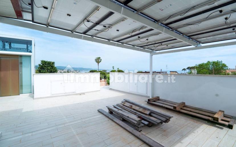 Villa bifamiliare via Ladislao Odescalchi, Centro, Santa Marinella — foto 39 di 70