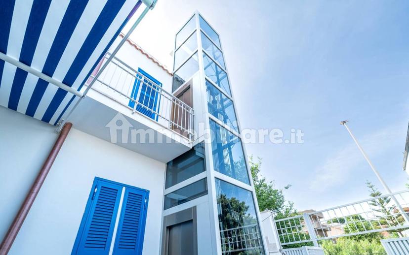 Villa bifamiliare via Ladislao Odescalchi, Centro, Santa Marinella — foto 53 di 70