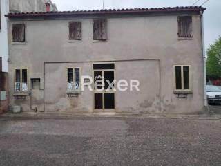 Villa a schiera via Dazio, Centro, Bondeno — foto 4 di 10