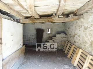 Rustico, da ristrutturare, 600 m², Carve, Borgo Valbelluna — foto 12 di 16