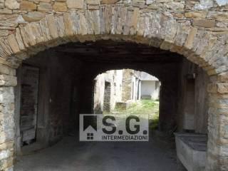 Rustico, da ristrutturare, 600 m², Carve, Borgo Valbelluna — foto 14 di 16