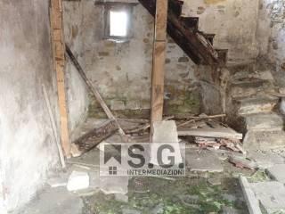 Rustico, da ristrutturare, 600 m², Carve, Borgo Valbelluna — foto 8 di 16