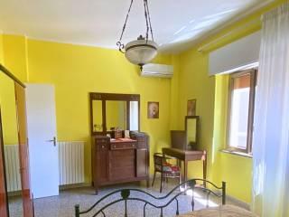 Quadrilocale via Giovanni Gentile, Centro, Vibo Valentia — foto 3 di 20