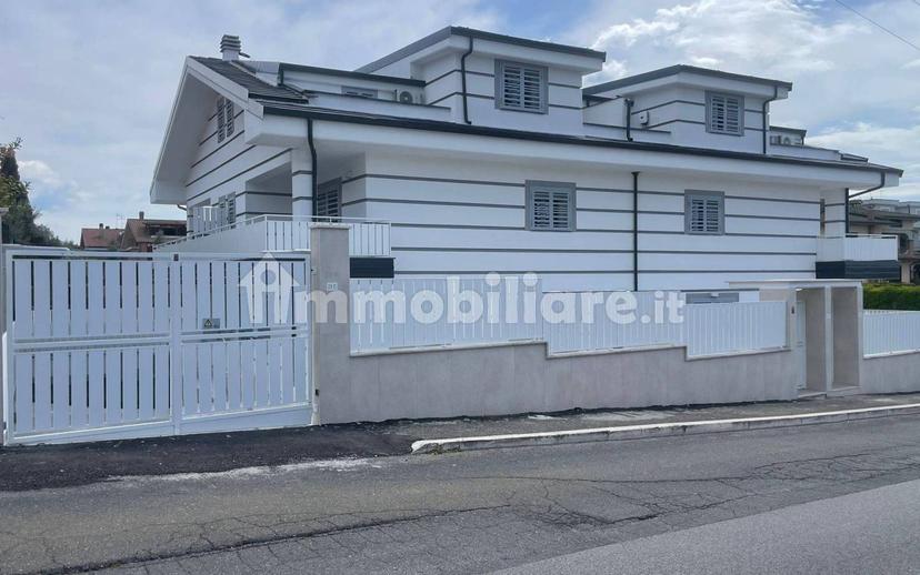 Trilocale via San Polo dei Cavalieri 2, Setteville Nord, Guidonia Montecelio — foto 3 di 47