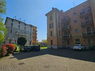 Quadrilocale Stradone Martiri della Libertà 24A, Centro Storico, Parma — foto 33 di 37