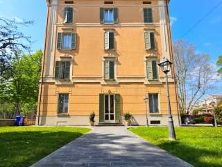 Quadrilocale Stradone Martiri della Libertà 24A, Centro Storico, Parma — foto 6 di 37