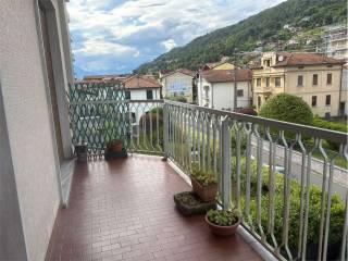 Trilocale buono stato, secondo piano, Suna, Verbania — foto 7 di 16