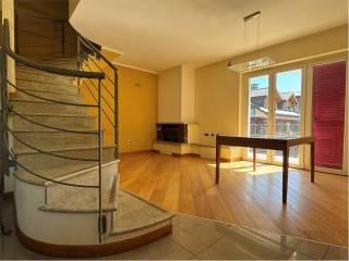 Villa bifamiliare, ottimo stato, 155 m², Centro, Omegna — foto 11 di 28