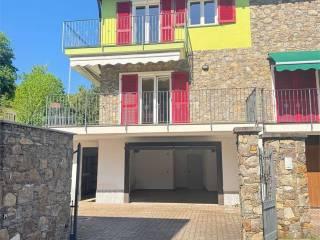 Villa bifamiliare, ottimo stato, 155 m², Centro, Omegna — foto 5 di 28