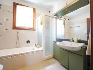 Villa unifamiliare via Mazzini 77, Centro, Biassono — foto 3 di 62