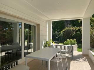 Villa unifamiliare via 20 Settembre, Roma Imperiale, Forte dei Marmi — foto 3 di 56