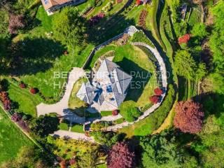 Villa unifamiliare, ottimo stato, 589 m², Stresa — foto 16 di 37