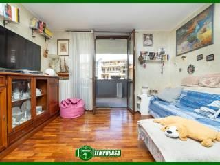 Trilocale via Monte Grappa 18, Centro, Concorezzo — foto 15 di 21