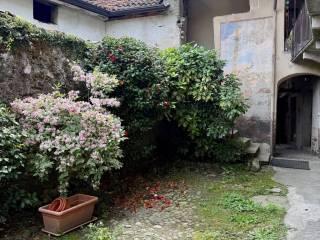 Monolocale da ristrutturare, secondo piano, Centro, Baveno — foto 19 di 27