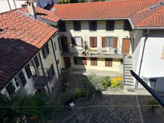 Monolocale da ristrutturare, secondo piano, Centro, Baveno — foto 4 di 27