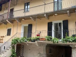 Monolocale da ristrutturare, secondo piano, Centro, Baveno — foto 12 di 27