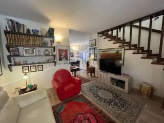 Villa unifamiliare viale Del Popolo, 73, Centro, Rosolina