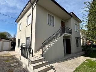 Villa unifamiliare via Giuseppe Di Vittorio, Centro, San Possidonio — foto 5 di 10