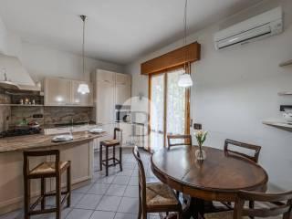 Villa bifamiliare via Gioacchino Rossini, Centro, Castelvetro di Modena