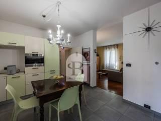 Villa bifamiliare via Gioacchino Rossini, Centro, Castelvetro di Modena — foto 4 di 75