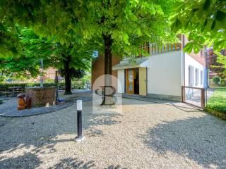 Villa bifamiliare via Gioacchino Rossini, Centro, Castelvetro di Modena — foto 69 di 75