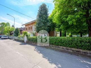 Villa bifamiliare via Gioacchino Rossini, Centro, Castelvetro di Modena — foto 39 di 75