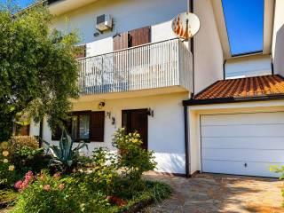 Villa a schiera via Amerigo Vespucci 21, Centro, Cervignano del Friuli — foto 5 di 13