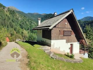 Villa unifamiliare via Ferigo 30, Ravinis, Paularo — foto 2 di 19