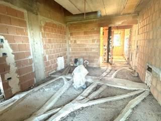 Trilocale nuovo, piano rialzato, Centro, Cepagatti — foto 15 di 18
