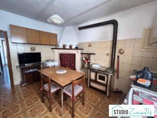 Trilocale via Grottone, Vasanello — foto 9 di 23