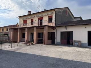 Terratetto plurifamiliare via Alessandro Manzoni, Asola — foto 2 di 39