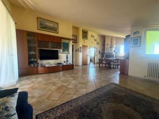 Villa unifamiliare, ottimo stato, 328 m², Villa, Gemmano — foto 5 di 28