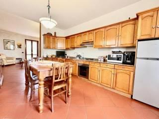 Villa bifamiliare via via Coclino 8, Calcinate — foto 3 di 20