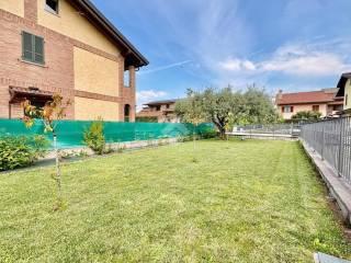Villa bifamiliare via via Coclino 8, Calcinate — foto 5 di 20