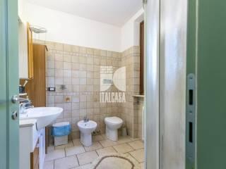 Villa bifamiliare via Eugenio Montale, Porto Mantovano — foto 20 di 50