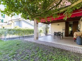 Villa bifamiliare via Eugenio Montale, Porto Mantovano — foto 41 di 50